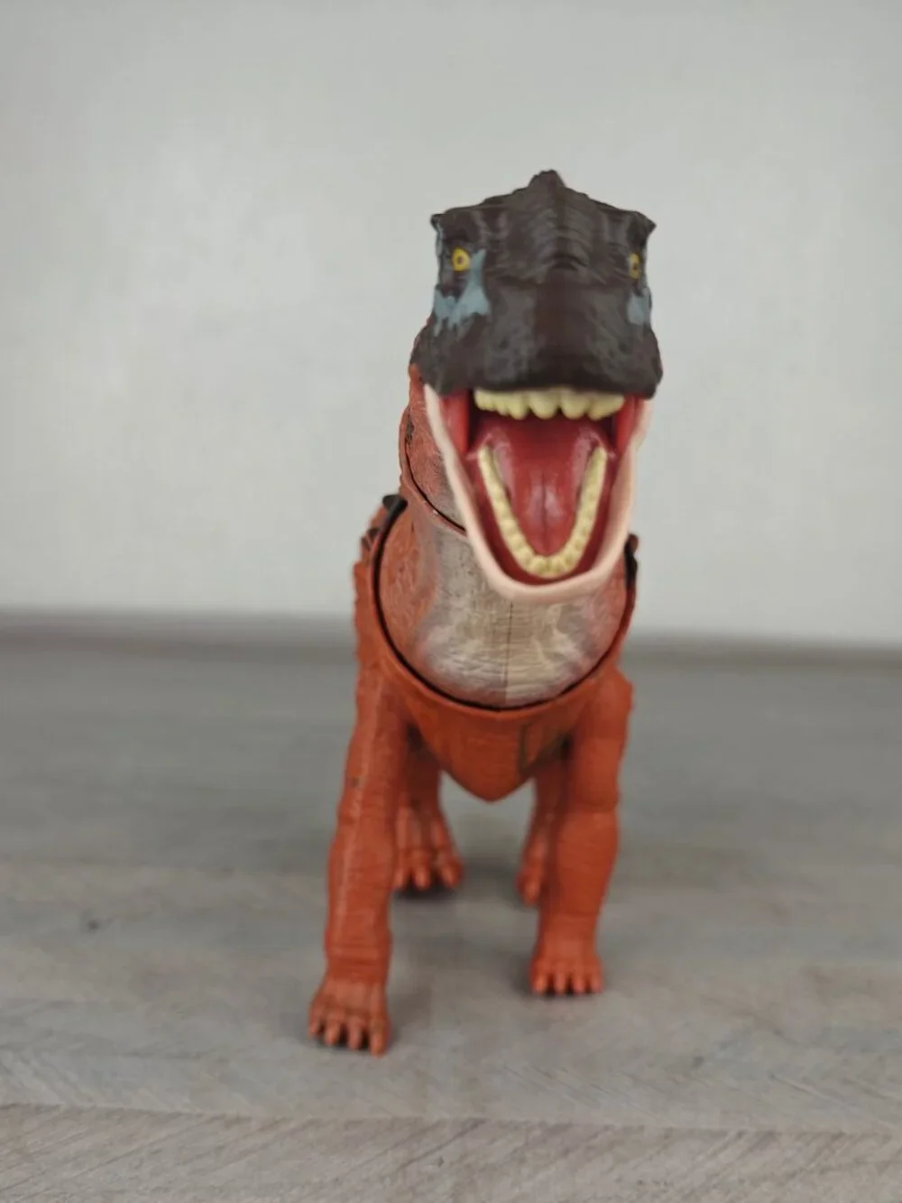 Jurassic World Dominion Ampelosaurus Massive Action Dinosaur Figure Moving Jaws